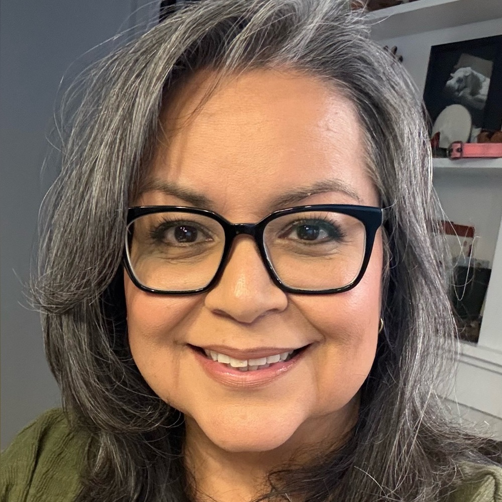 Meet your Posher, Maria